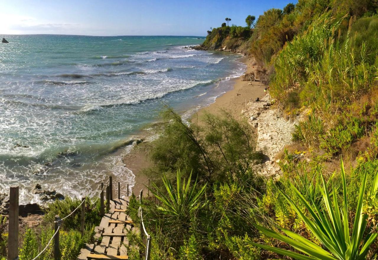 Blue Sky Cottage, Kanouli Beach Halikounas Zewnętrze zdjęcie